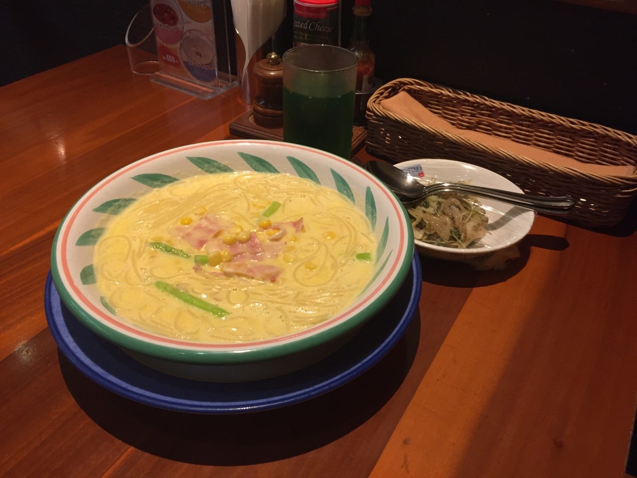 チェスティーノ 豊橋駅ビル店のカフェ 喫茶店 接客 ホール アルバイト パート求人情報